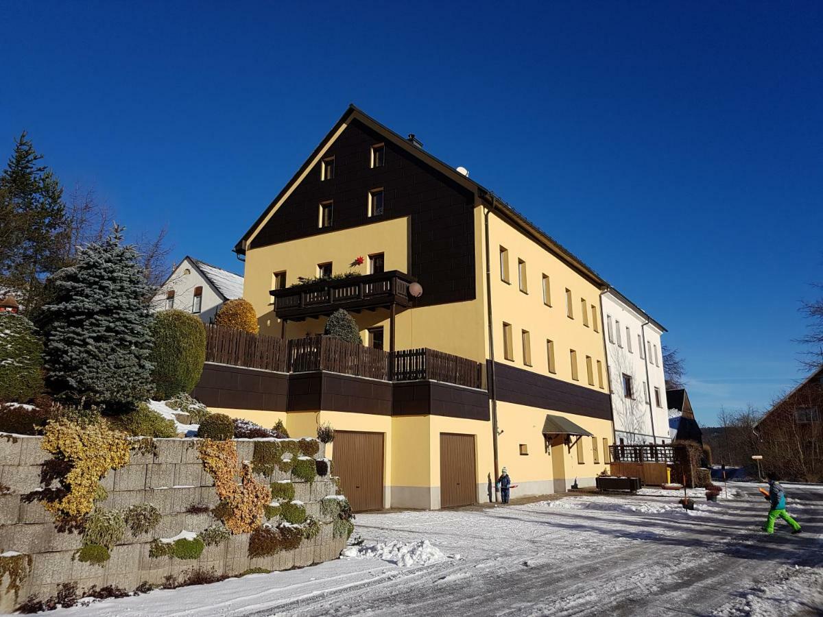 Ferienwohnungen "Am Schloessel" Oberwiesenthal Extérieur photo